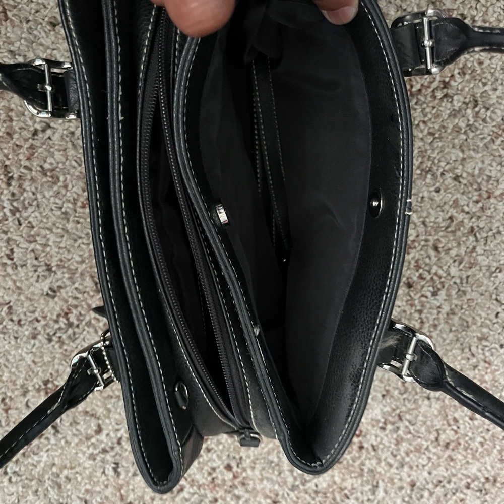 Black handbag - Picture 4 of 9